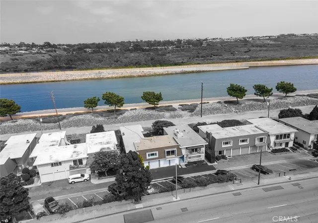 Homes for sale in Huntington Beach, CA | 21662 Brookhurst #C, Huntington Beach, CA 92646 | MLS# OC26122894