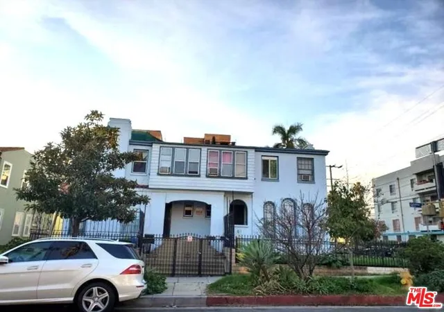 Photo 2 of Multi family home for sale at 901 S Catalina St, Los Angeles, CA 90006 | MLS# 26843661 | Listing updated on 2026-06-13