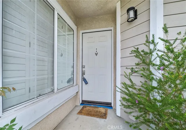 Photo 3 of Single family home for sale at 19121 Broken Bow, Riverside, CA 92508 | MLS# IV26122218 | Listing updated on 2026-06-28