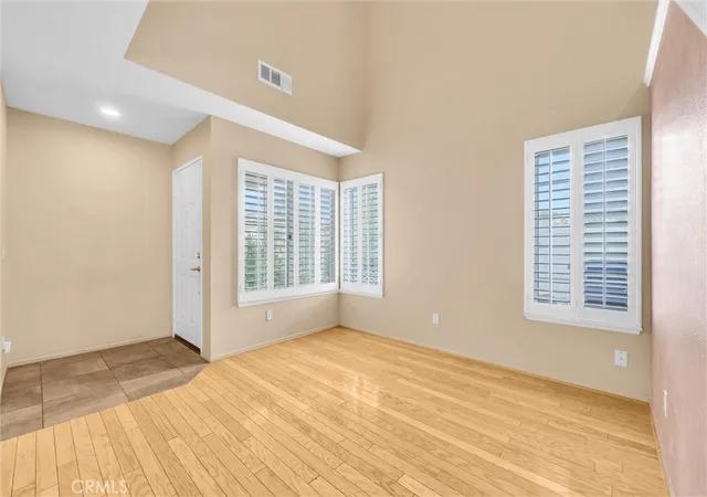 Photo 4 of Single family home for sale at 19121 Broken Bow, Riverside, CA 92508 | MLS# IV26122218 | Listing updated on 2026-06-28