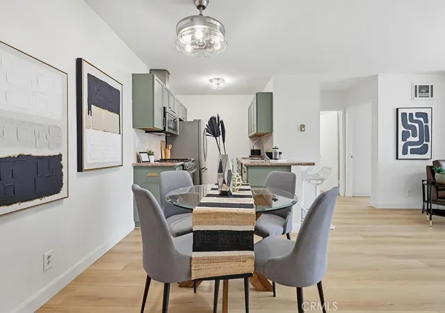 Listing Photo 4 - Condo for sale in Cardiff Terrace located at 3640 Cardiff, Los Angeles, CA 90034 - Unit #210