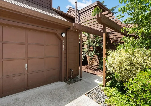 Homes for sale in Chico, CA | 2918 Pennyroyal Dr, Chico, CA 95928 | MLS# SN26120529