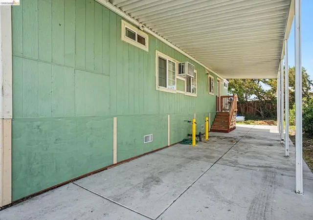 Homes for sale in Bethel Island, CA | 236 Fairway Dr, Bethel Island, CA 94511 | MLS# 41137387