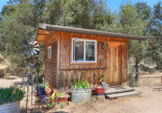 5th image of 32791 Road 416, Coarsegold, CA 93614 | MLS# FR26123051