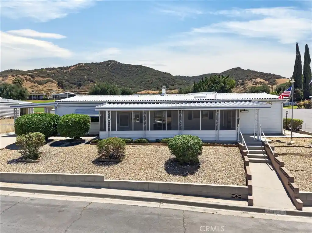 Photo 1 of Manufactured home for sale at 41120 Nez Perce Cir, Cherry Valley, CA 92223 | MLS# SW26122988 | Listing updated on 2026-10-11