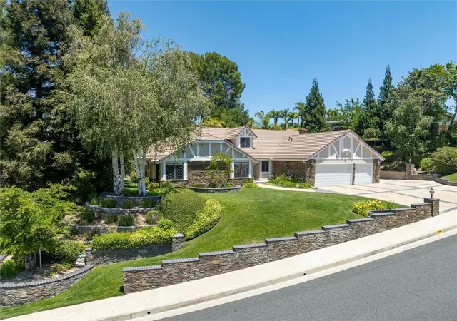 Homes for sale in Newhall, CA | 25006 Highspring Ave, Newhall, CA 91321 | MLS# SR26123064