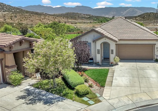 3rd image of 474 Rushmore Peak, Beaumont, CA 92223 | MLS# IG26123076