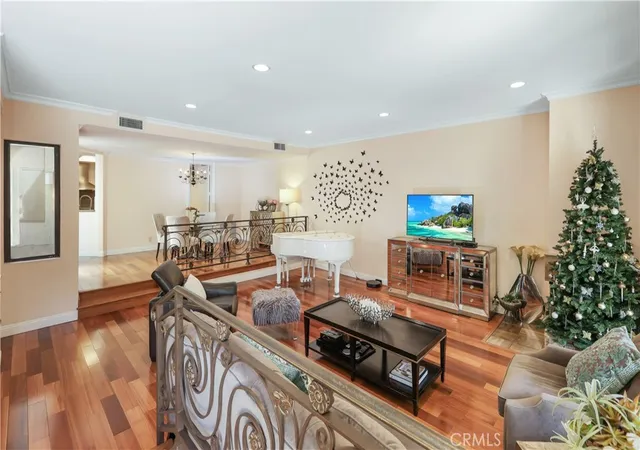 Photo 1 of Townhouse for sale at 2235 Century Hl, Los Angeles, CA 90067 | MLS# RS26123106 | Listing updated on 2026-06-06