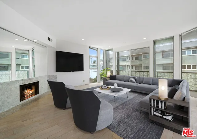 4th image of 22 28Th Pl, Venice, CA 90291 | MLS# 26843935