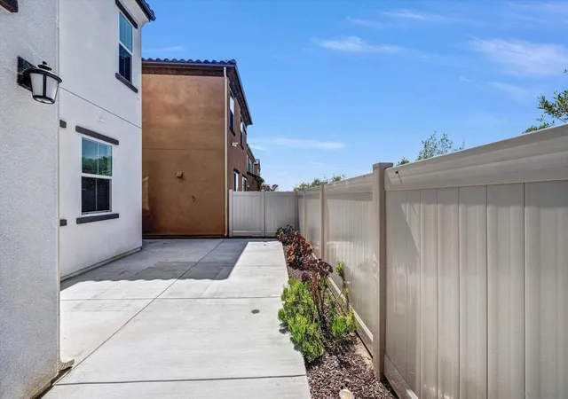 Homes for sale in Oceanside, CA | 4388 Cadence, Oceanside, CA 92057 | MLS# 260013702SD