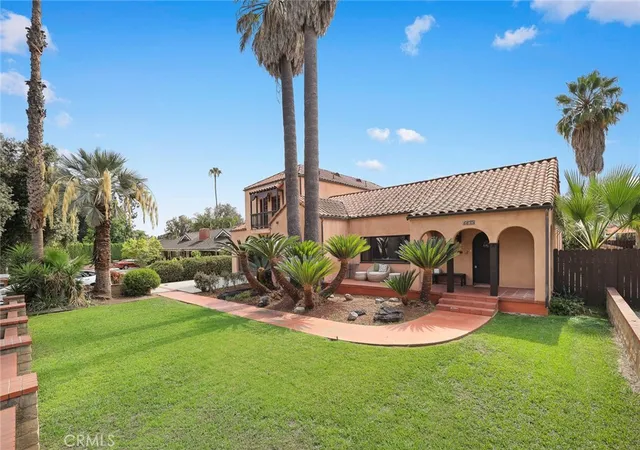 Photo 3 of Single family home for sale at 1135 S Santa Anita, Arcadia, CA 91006 | MLS# WS26123136 | Listing updated on 2026-09-17