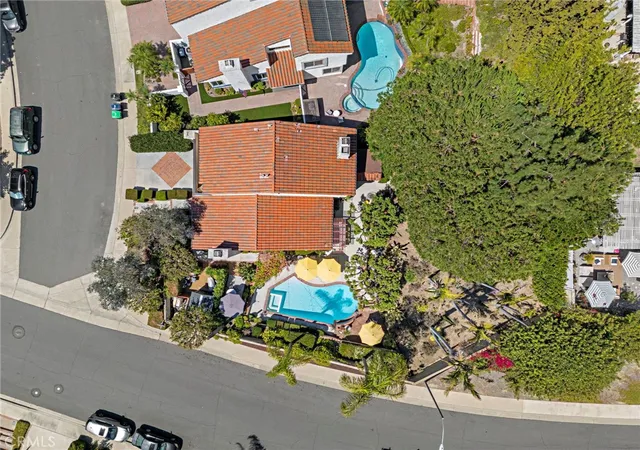 Homes for sale in Laguna Hills, CA | 25962 Ernestine Ct, Laguna Hills, CA 92653 | MLS# IV26123146