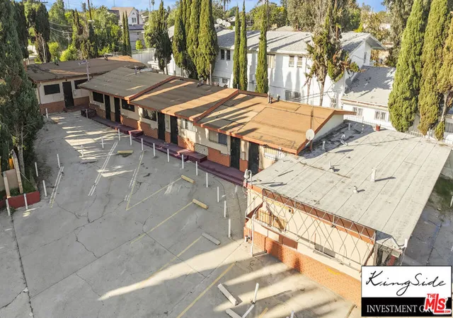 Photo 3 of Sale Pending at 503 W Athens Blvd, Los Angeles, CA 90044 | MLS# 26843971 | Listing updated on 2026-06-30