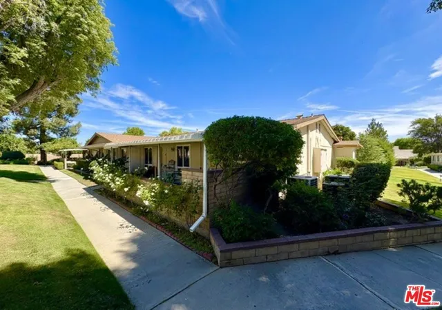 Photo 3 of Condo for sale at 26833 Ave Of The Oaks #A, Newhall, CA 91321 | MLS# 26664947 | Listing updated on 2026-09-07