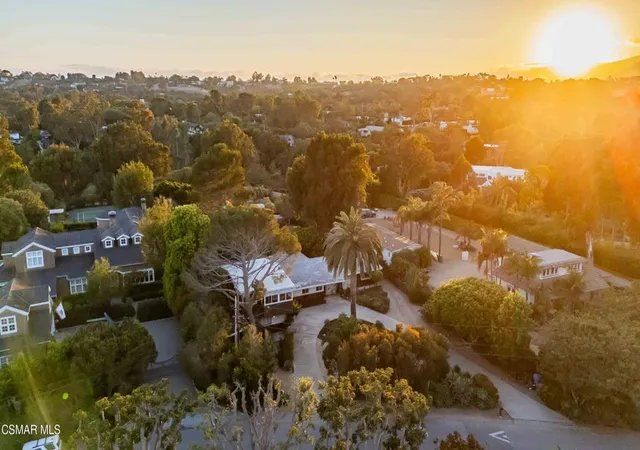 Photo 3 of Single family home for sale at 6749 Zumirez Dr, Malibu, CA 90265 | MLS# 226002642 | Listing updated on 2026-06-24