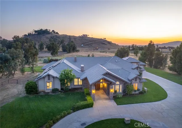 3rd image of 14209 Academy Oaks Ln, Clovis, CA 93619 | MLS# FR26123211