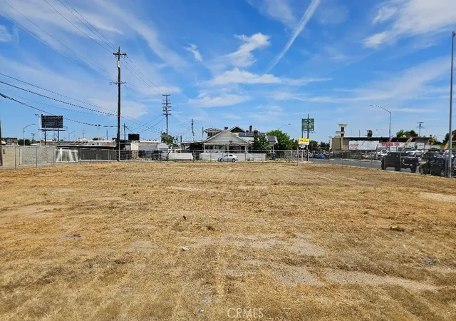 Photo 4 of Land for sale at 367 N Abby, Fresno, CA 93701 | MLS# FR26123209 | Listing updated on 2026-09-09