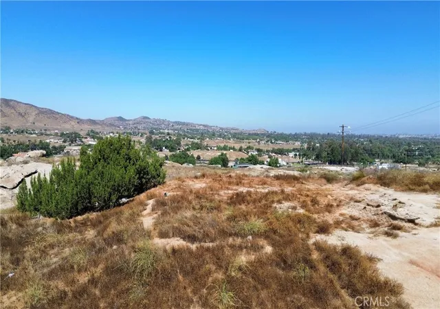 4th image of 22300 O Ferrall Rd, Perris, CA 92570 | MLS# IG26123219