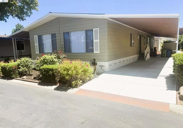 Homes for sale in Hayward, CA | 29354 Middleborough, Hayward, CA 94544 | MLS# 41137419