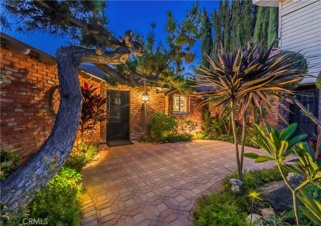 Photo 2 of Single family home for sale at 2333 N Coronet Ct, Covina, CA 91724 | MLS# CV26120260 | Listing updated on 2026-10-30