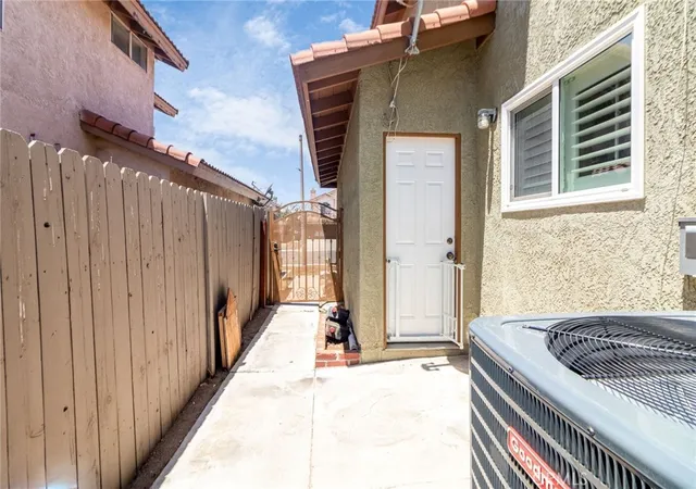 25th image of 12900 Sample Ct, Moreno Valley, CA 92555 | MLS# IV26122363