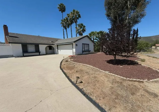 2nd image of 23601 Barrego Way, Ramona, CA 92065 | MLS# NDP2605460