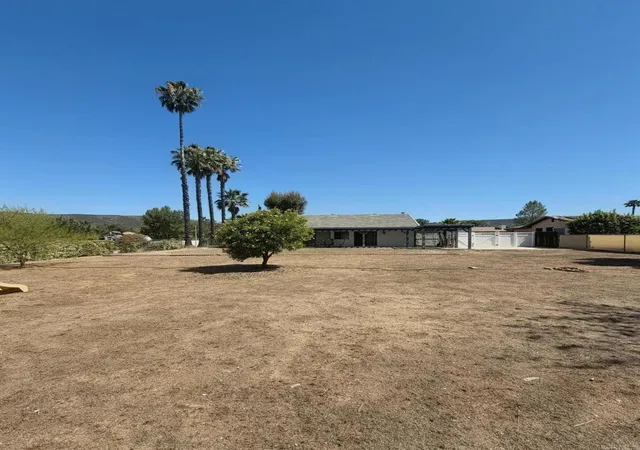 3rd image of 23601 Barrego Way, Ramona, CA 92065 | MLS# NDP2605460
