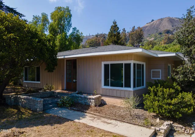 Photo 2 of Single family home for sale at 21 Sweetbay Rd, Rancho Palos Verdes, CA 90275 | MLS# P1-27486 | Listing updated on 2026-10-05