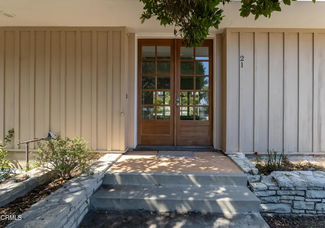 Photo 3 of Single family home for sale at 21 Sweetbay Rd, Rancho Palos Verdes, CA 90275 | MLS# P1-27486 | Listing updated on 2026-10-05