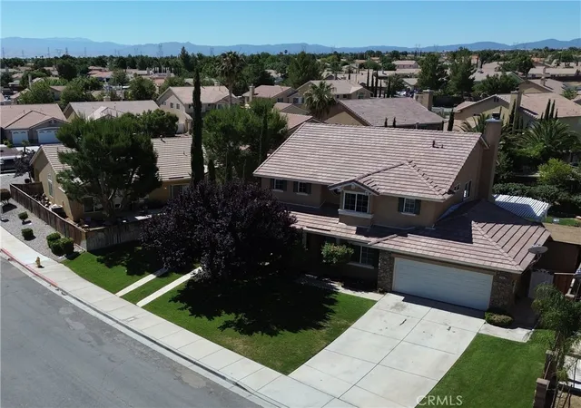2nd image of 12431 Blazing Star Ln, Victorville, CA 92392 | MLS# HD26115348