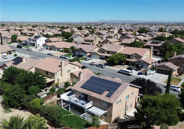 4th image of 12431 Blazing Star Ln, Victorville, CA 92392 | MLS# HD26115348