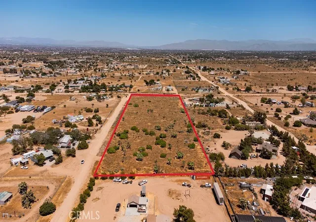 2nd image of 0 Elsinore, Phelan, CA 92371 | MLS# PW26123144