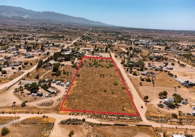 3rd image of 0 Elsinore, Phelan, CA 92371 | MLS# PW26123144