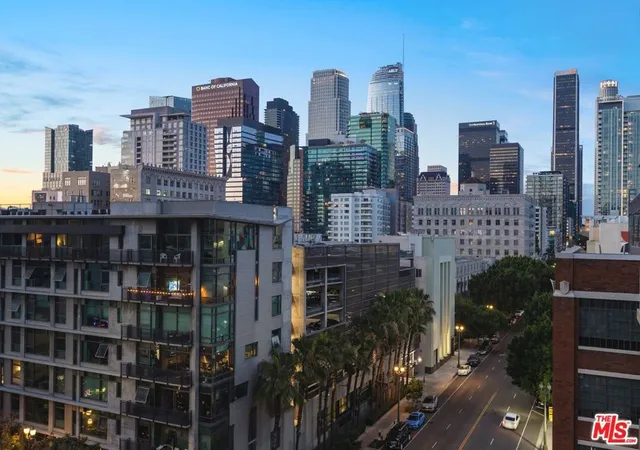 1st image of 1100 S Hope St #814, Los Angeles, CA 90015 | MLS# 26843229