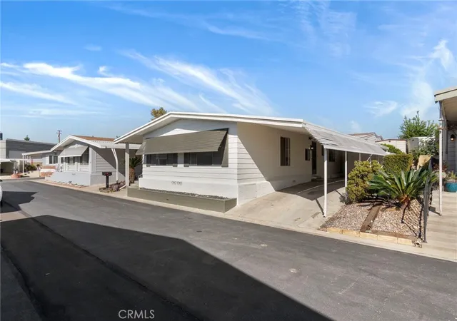 Photo 4 of Manufactured home for sale at 11730 Whittier Blvd #55, Whittier, CA 90601 | MLS# OC26123418 | Listing updated on 2026-07-01