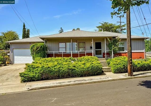 Homes for sale in Martinez, CA | 2110 Pomona Ave, Martinez, CA 94553 | MLS# 41137460