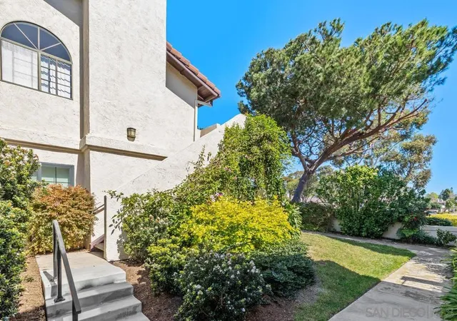 Homes for sale in San Diego, CA | 4240 Porte De Merano #71, San Diego, CA 92122 | MLS# 260013731SD
