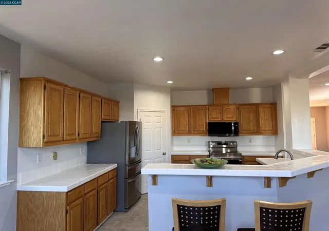 Homes for sale in Discovery Bay, CA | 3681 Yacht Dr, Discovery Bay, CA 94505 | MLS# 41137468
