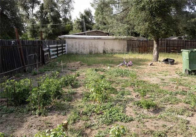Photo 3 of Single family home for sale at 3450 10th, Clearlake, CA 95422 | MLS# LC26123387 | Listing updated on 2026-06-09