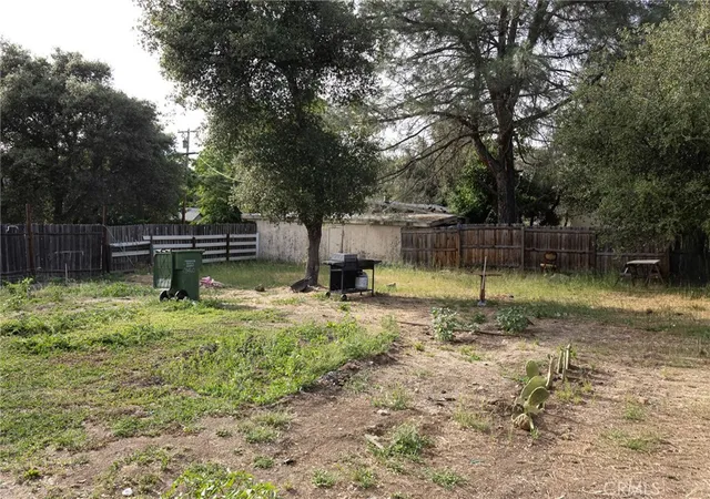 Photo 4 of Single family home for sale at 3450 10th, Clearlake, CA 95422 | MLS# LC26123387 | Listing updated on 2026-06-09