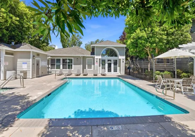 Photo 30 of Condo for sale at 1982 W Bayshore Rd #322, East Palo Alto, CA 94303 | MLS# ML82047992 | Listing updated on 2026-10-11
