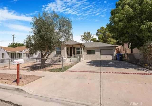 Homes for sale in Barstow, CA | 705 S 2Nd, Barstow, CA 92311 | MLS# HD26123526