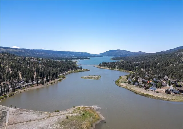 38th image of 906 W Country Club Blvd, Big Bear City, CA 92314 | MLS# DW26113593