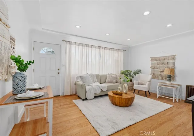 Photo 4 of Single family home for sale at 415 S Carmalita, Hemet, CA 92543 | MLS# IG26111848 | Listing updated on 2026-10-01