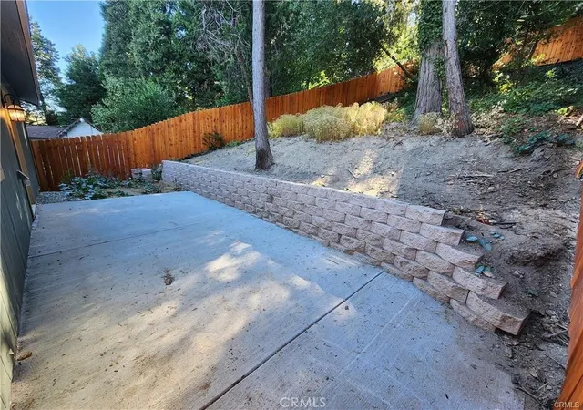 13th image of 23511 Lake Dr, Crestline, CA 92325 | MLS# IG26123598