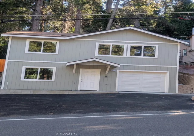 1st image of 23511 Lake Dr, Crestline, CA 92325 | MLS# IG26123598
