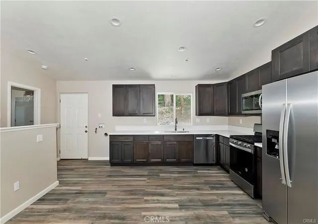 3rd image of 23511 Lake Dr, Crestline, CA 92325 | MLS# IG26123598