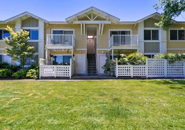 Photo 2 of Condo for sale at 755 14th Avenue #814, Santa Cruz, CA 95062 | MLS# ML82050095 | Listing updated on 2026-09-13