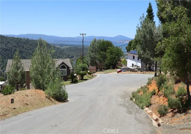 12th image of 6940 Grande Vista Dr, Kelseyville, CA 95451 | MLS# LC26119056