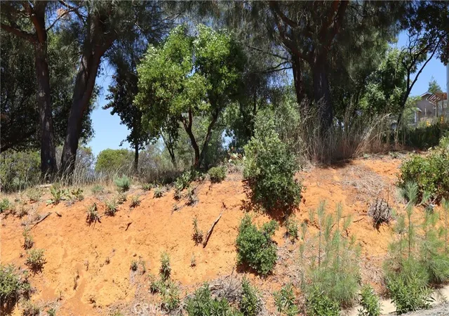 Photo 4 of Land for sale at 6940 Grande Vista Dr, Kelseyville, CA 95451 | MLS# LC26119056 | Listing updated on 2026-09-11
